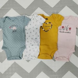 Carter's Newborn 4 bodysuits baby girl NB
